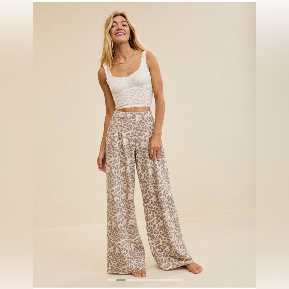 Aerie Leopard Print Sweatpants